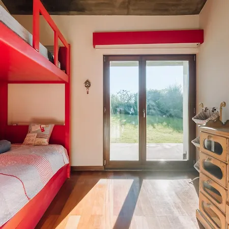 Holiday home House In Surroundings With Pool Sintra