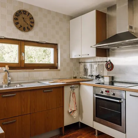 House In Surroundings With Pool Holiday home Sintra